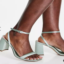 Sandales minimalistes à talon carré - Sauge