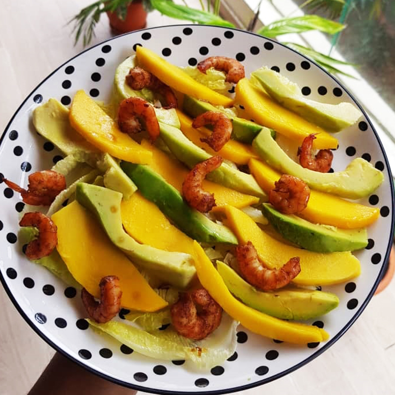 Salade d'avocat mangue et crevettes