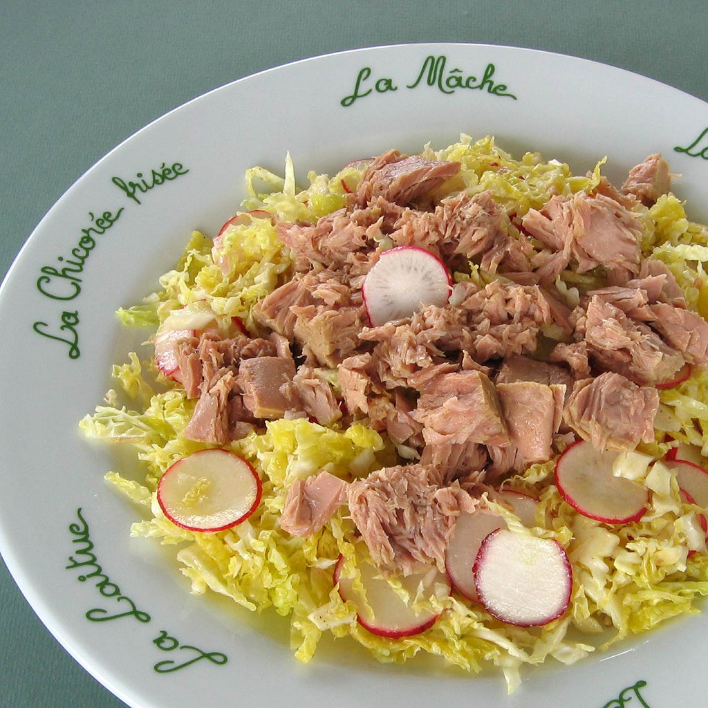 Chou râpé au thon émietté