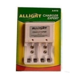 Gp 4 Piles Rechargeables AA + Un Chargeur