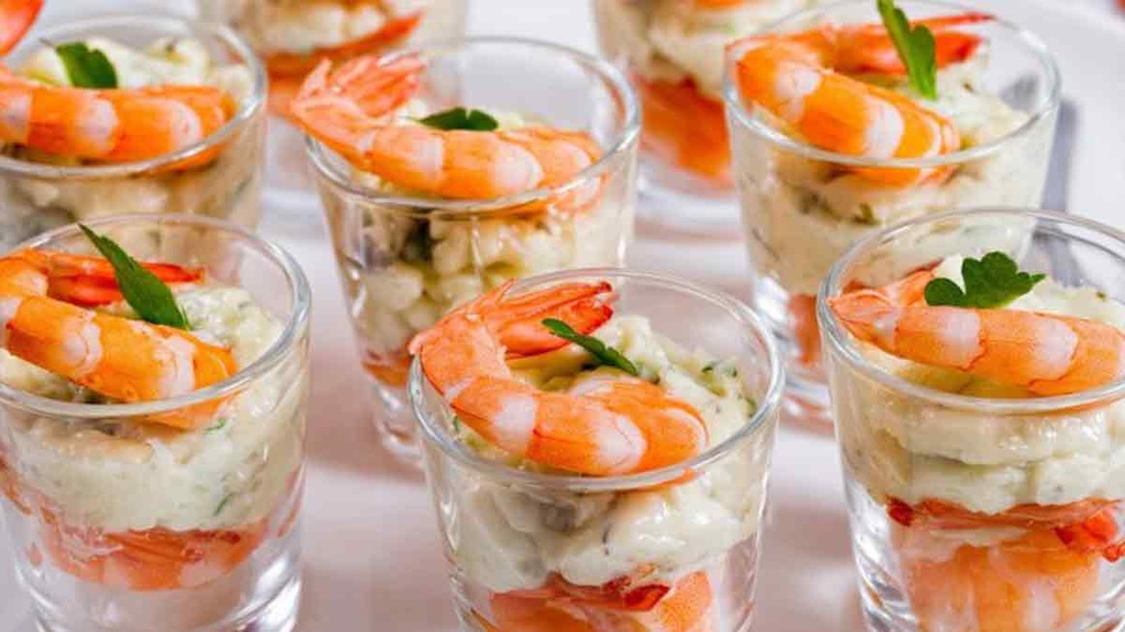 Verrine d'œuf moelleux aux épinards et crevettes