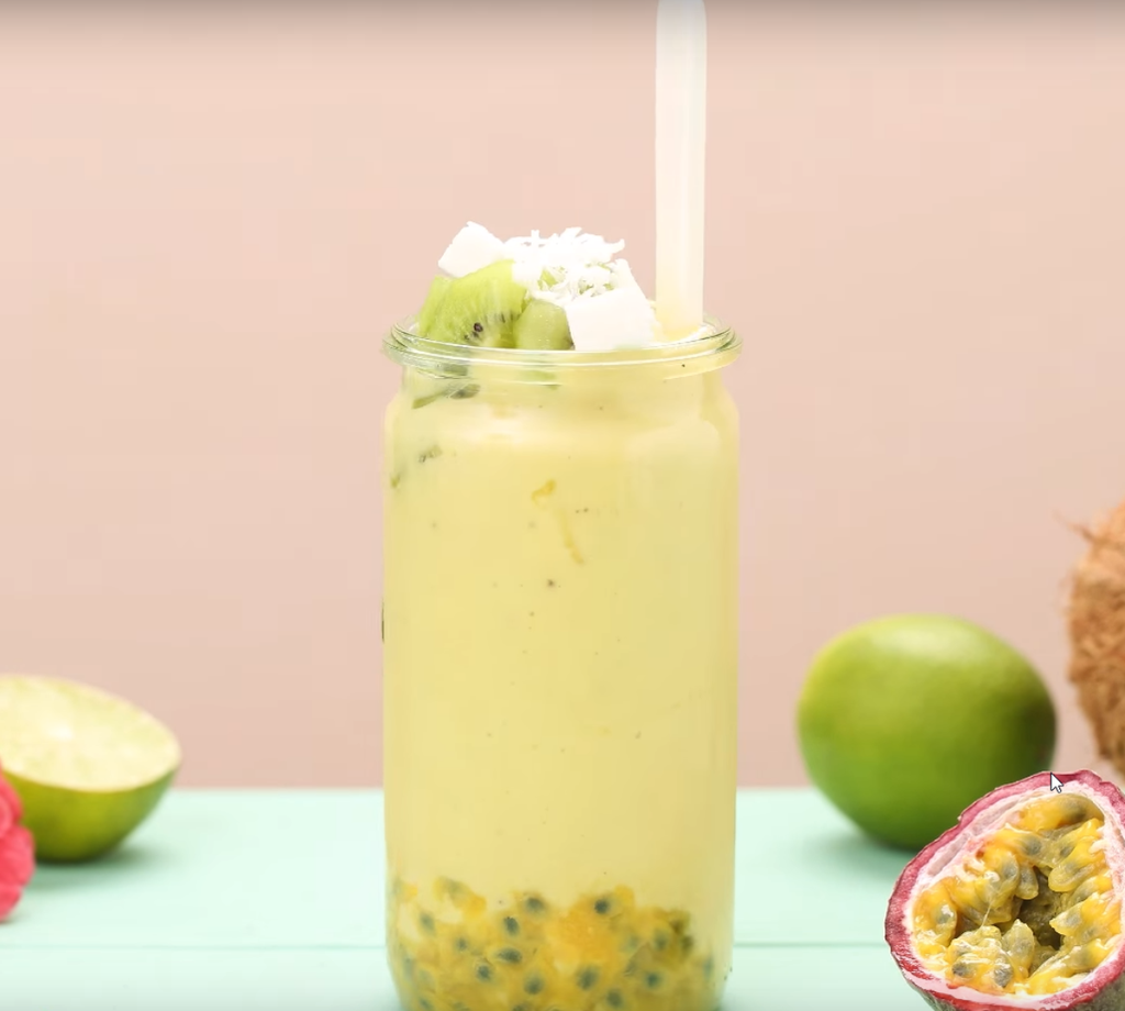 Panache de fruits tropicaux