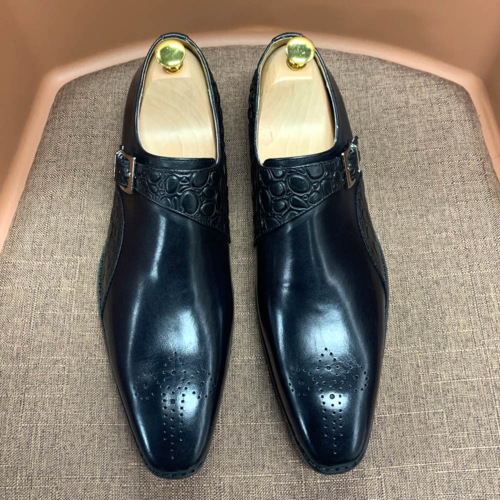 Chaussure en cuir de vache