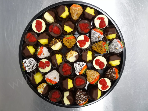 Plateau de 36 fruits en chocolat