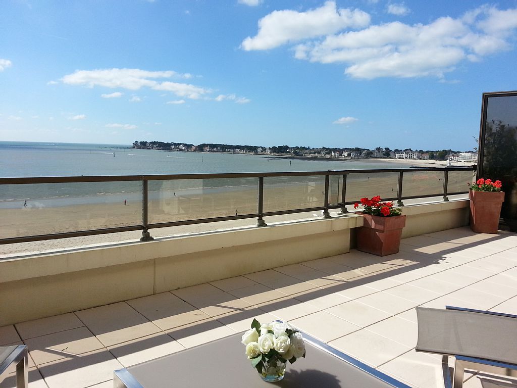 Appartement avec vue sur la mer