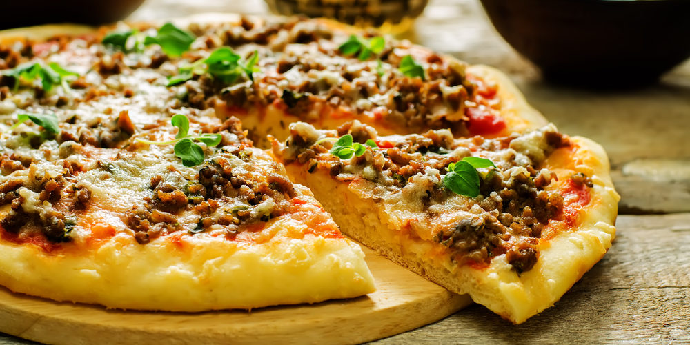 Pizza Bolognaise