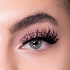 Faux cils chakala
