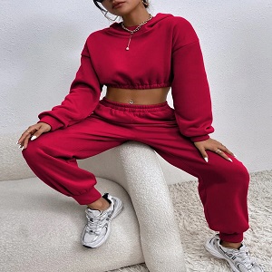 Sweat-shirt à capuche et pantalon de survêtement