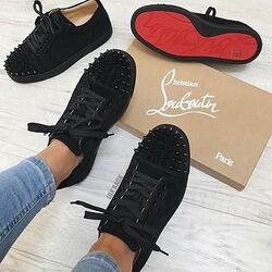 LOUBOUTIN