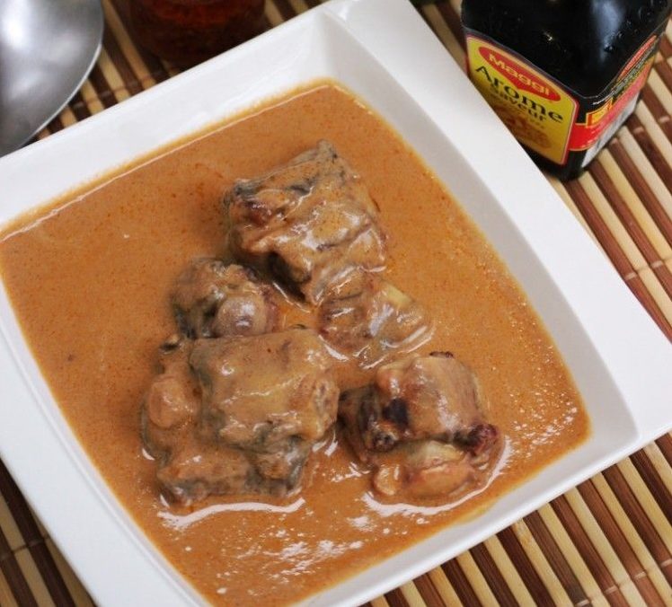 Sauce arachide(viande de boeuf grillé)