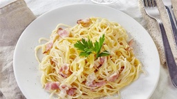 Spaghetti à la carbonara