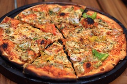 Pizza Taouk